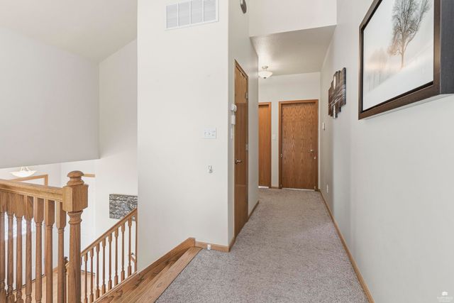 4055 Bald Eagle Drive, Manhattan, KS 66502