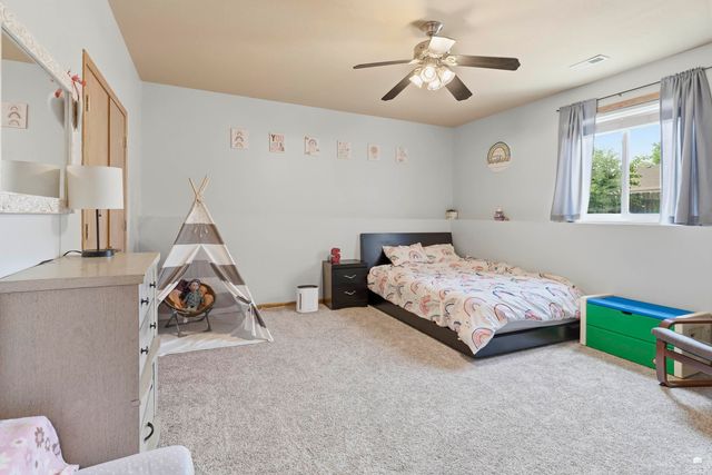 4055 Bald Eagle Drive, Manhattan, KS 66502