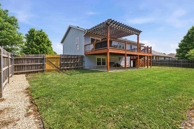 4055 Bald Eagle Drive, Manhattan, KS 66502