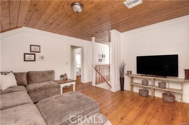 1239 Rainbow Valley Boulevard, Fallbrook, CA 92028