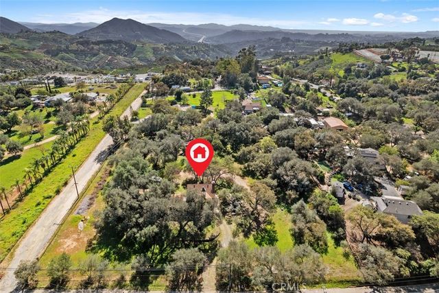 1239 Rainbow Valley Boulevard, Fallbrook, CA 92028