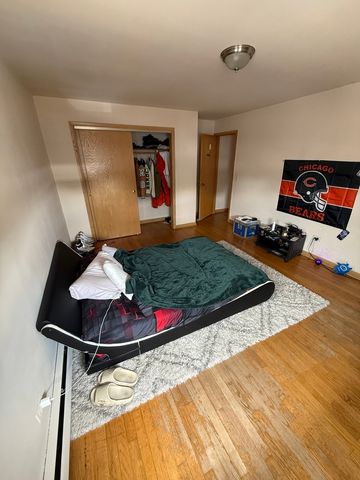 5007 W Diversey Avenue, Chicago, IL 60639