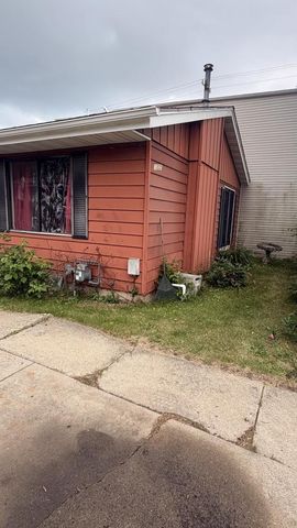 1205 Dr Martin Luther King DRIVE, Racine, WI 53404