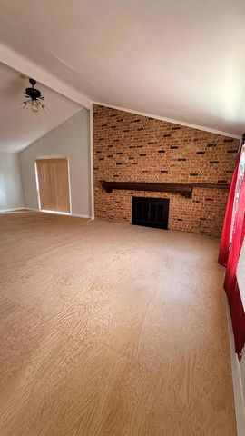 1205 Dr Martin Luther King DRIVE, Racine, WI 53404