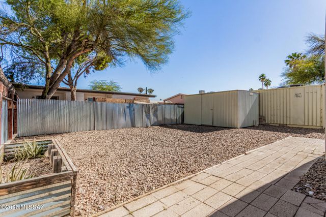 1304 N Catalina Avenue, Tucson, AZ 85712