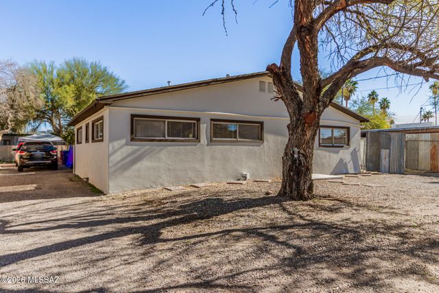 1304 N Catalina Avenue, Tucson, AZ 85712