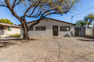 1304 N Catalina Avenue, Tucson, AZ 85712