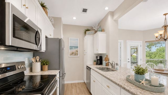 2116 Tanglewood Boulevard B2010, Pottsboro, TX 75076