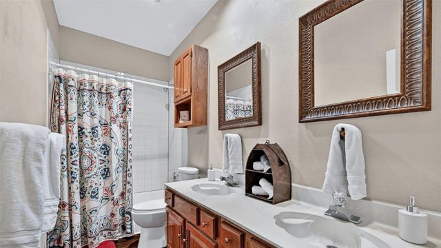 2116 Tanglewood Boulevard B2010, Pottsboro, TX 75076