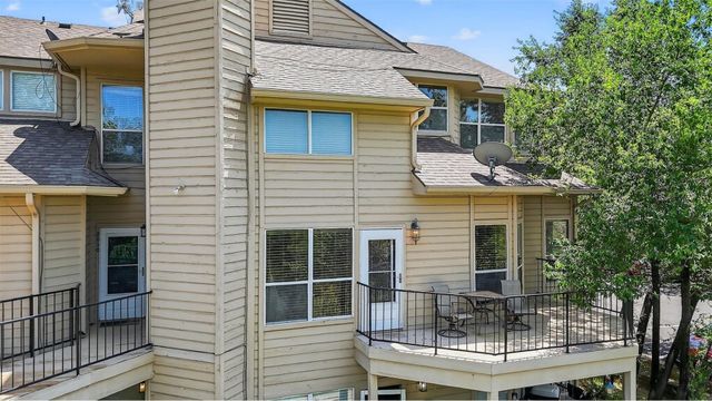 2116 Tanglewood Boulevard B2010, Pottsboro, TX 75076