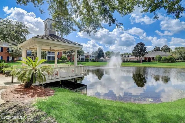 10901 BURNT MILL Road 406, Jacksonville, FL 32256