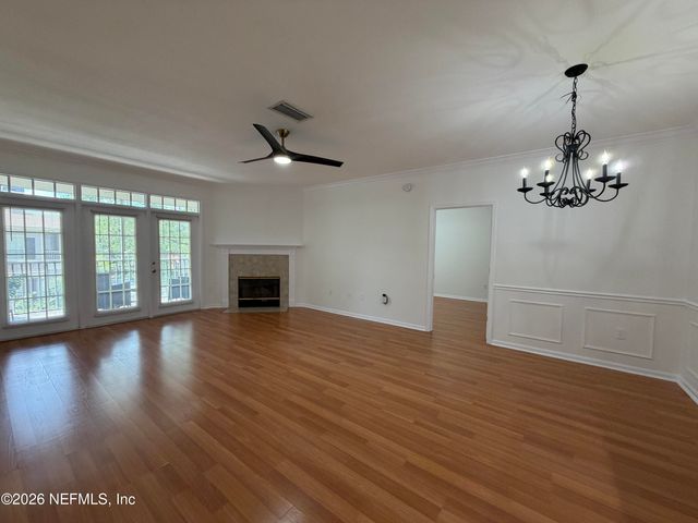 10901 BURNT MILL Road 406, Jacksonville, FL 32256
