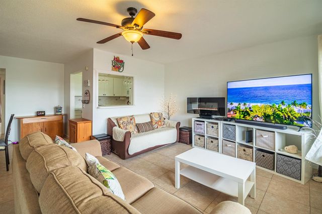 120 Northampton F, West Palm Beach, FL 33417