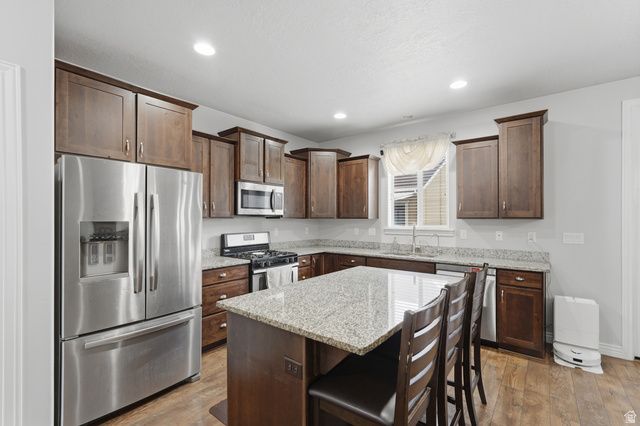 2287 S 2060 W, Woods Cross, UT 84087