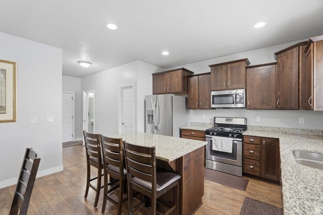 2287 S 2060 W, Woods Cross, UT 84087