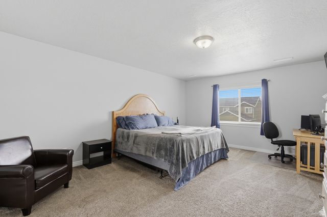 2287 S 2060 W, Woods Cross, UT 84087