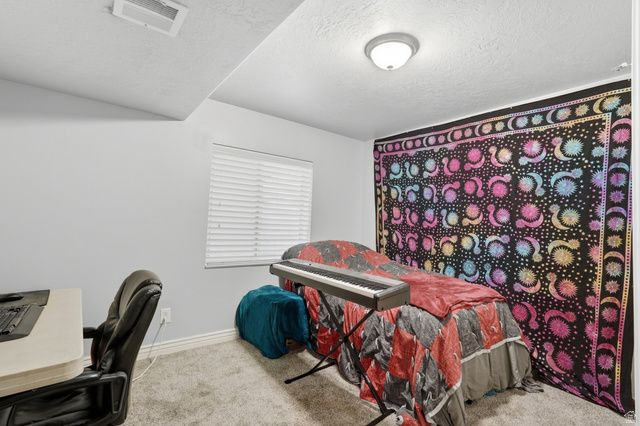 2287 S 2060 W, Woods Cross, UT 84087