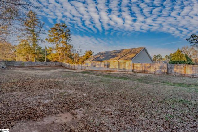 100 Stevens Court, Williamston, SC 29697