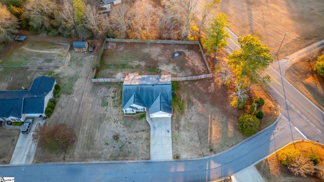 100 Stevens Court, Williamston, SC 29697