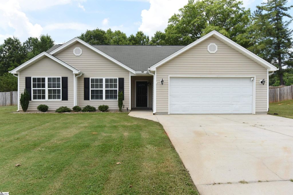 100 Stevens Court, Williamston, SC 29697