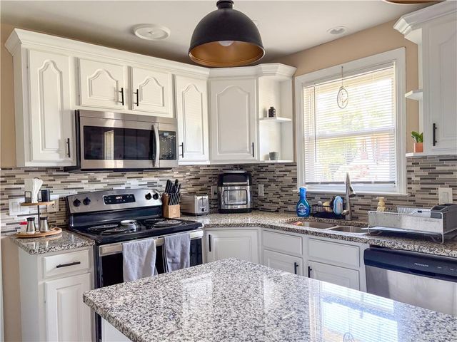 8602 Penny Drive, Bath Boro, PA 18014
