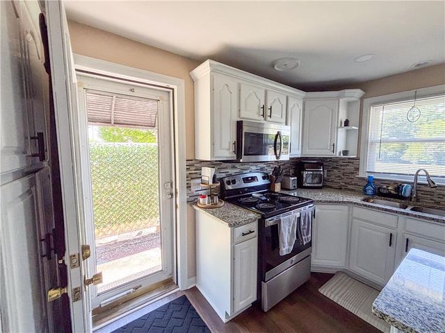 8602 Penny Drive, Bath Boro, PA 18014