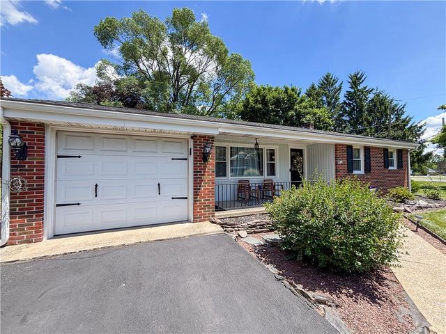 8602 Penny Drive, Bath Boro, PA 18014