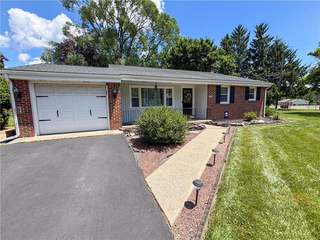 8602 Penny Drive, Bath Boro, PA 18014