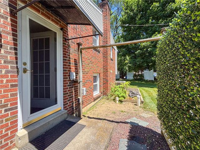 8602 Penny Drive, Bath Boro, PA 18014