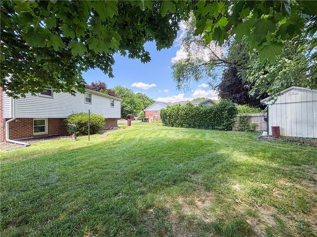 8602 Penny Drive, Bath Boro, PA 18014