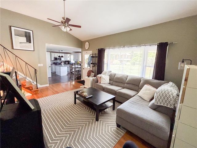 8602 Penny Drive, Bath Boro, PA 18014