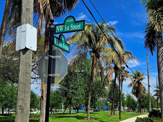 602 NW 1st Street, Dania Beach, FL 33004