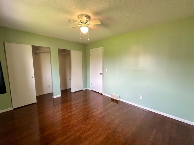 2934 68th Lane N, Brooklyn Center, MN 55430