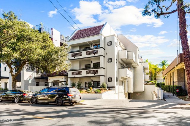 156 S Oak Knoll Avenue 305, Pasadena, CA 91101