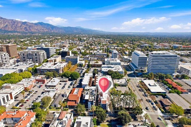 156 S Oak Knoll Avenue 305, Pasadena, CA 91101