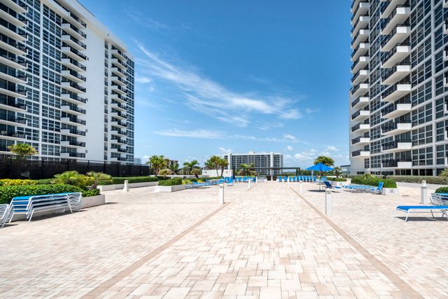525 N Ocean Boulevard 423, Pompano Beach, FL 33062