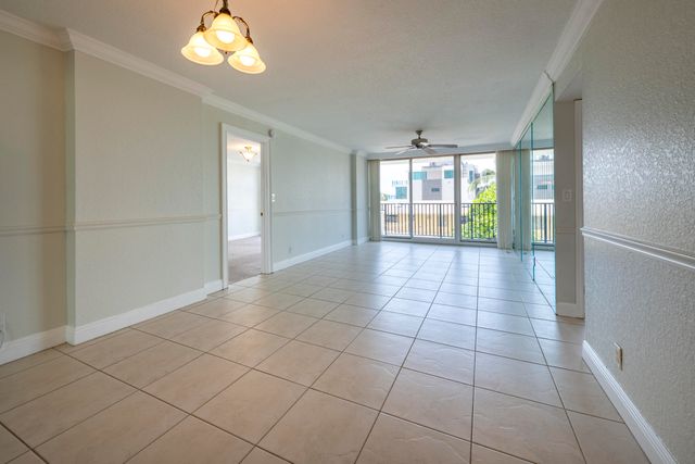 525 N Ocean Boulevard 423, Pompano Beach, FL 33062