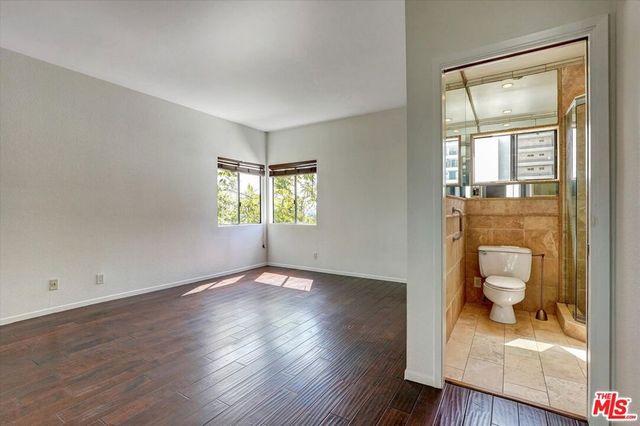1140 Alta Loma Road 303, West Hollywood, CA 90069