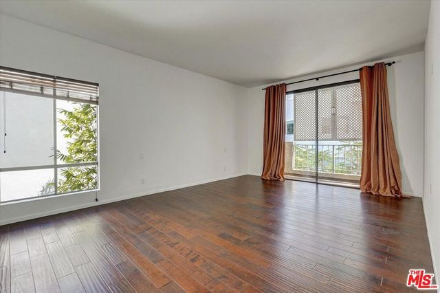 1140 Alta Loma Road 303, West Hollywood, CA 90069