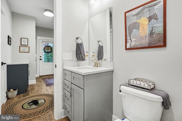 115 STONEHEDGE DR, Carlisle, PA 17015