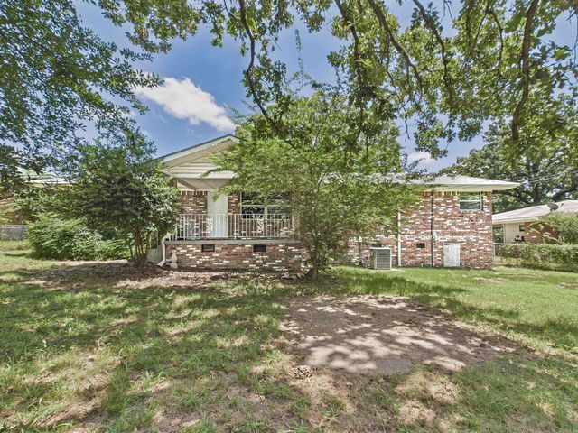 5 Cliffwood Circle, North Little Rock, AR 72118