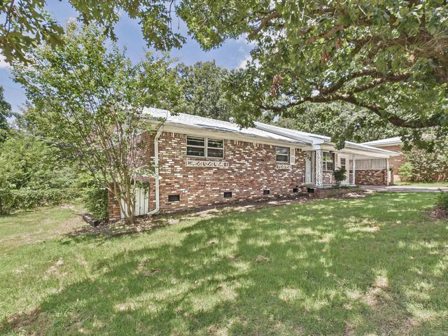 5 Cliffwood Circle, North Little Rock, AR 72118