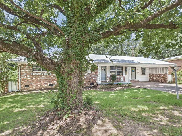 5 Cliffwood Circle, North Little Rock, AR 72118