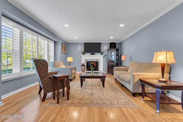 39 Jean Terrace, Red Bank, NJ 07701