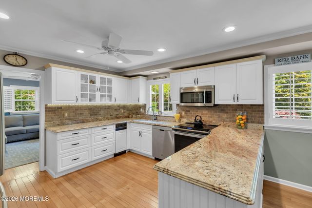 39 Jean Terrace, Red Bank, NJ 07701