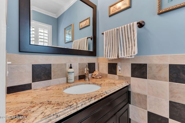 39 Jean Terrace, Red Bank, NJ 07701