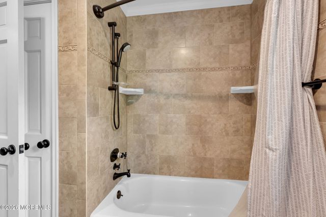 39 Jean Terrace, Red Bank, NJ 07701