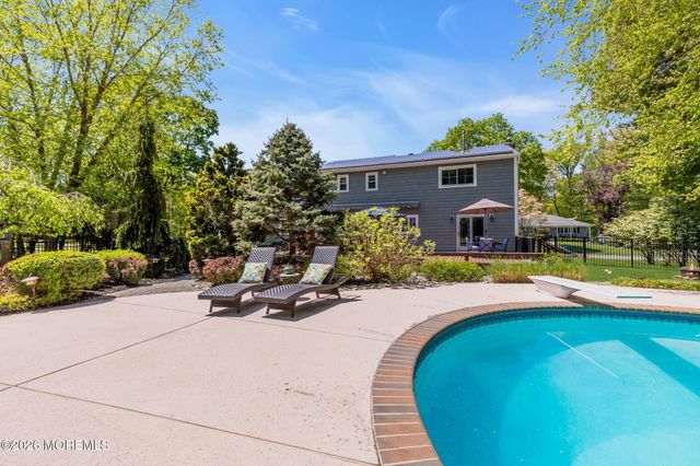39 Jean Terrace, Red Bank, NJ 07701