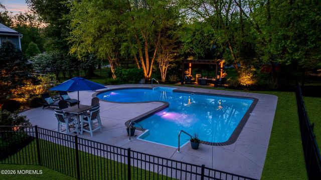 39 Jean Terrace, Red Bank, NJ 07701