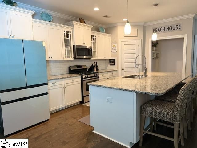 212 Arborwalk Court, Simpsonville, SC 29681